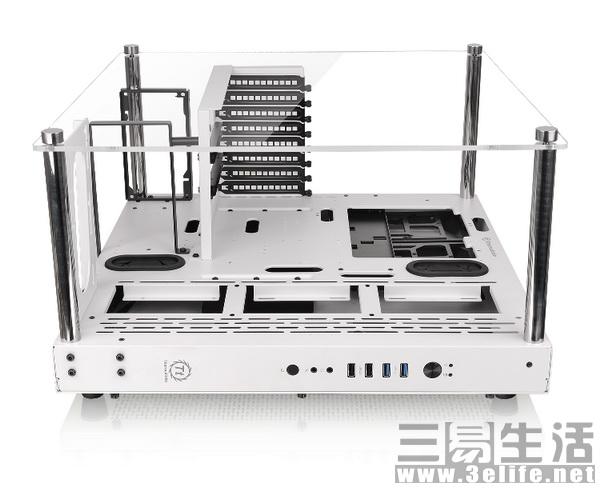 曜越Core P3雪白版壁挂式透视全景机壳-三用弹性安装设计.JPG